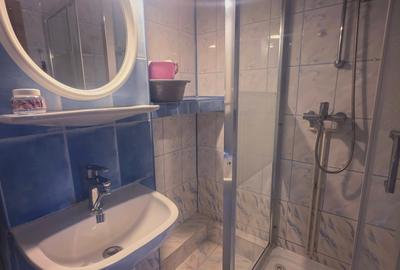 Inchiriez 2 camere decomandat str Toamnei cu parcare proprie - 12