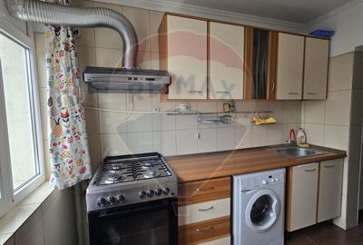DE INCHIRIAT Apartament cu 2 camere în zona Pajura - 10