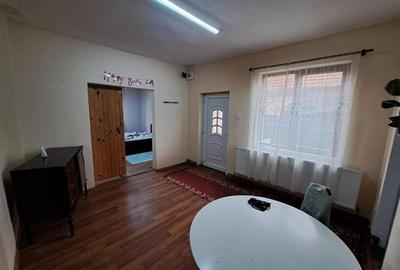 Casă individuală cu 3 camere în Iris