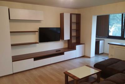 Apartament cu 3 camere decomandat, mobilat în Șagului