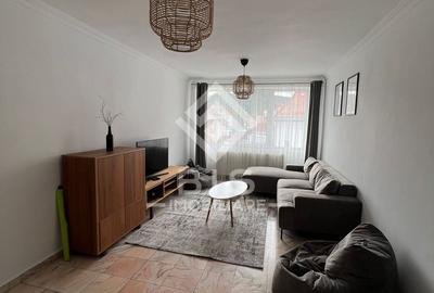 Apartament 3 camere de inchiriat - zona COROANA DE AUR - 4