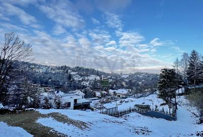 Teren Intravilan Zona Schei