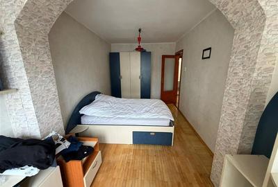 Apartament 4 camere, etaj 2 , Piata Moldovei , 87mp suprafata totala - 5