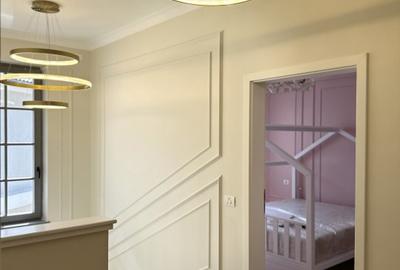 Margine de triplex : 5 camere, 3 bai,2 dressinguri,bucatarie, balcon,terasa. - 5