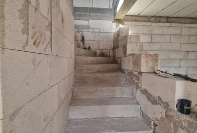 Casa P+M cu placa turnata, 5camere constructie deosebita -178.000euro - 10