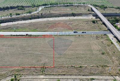 Teren  Mărășești / Drumul E85 - 1