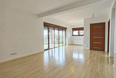 Casa individuala cu 5 camere in zona Bavaria - 3