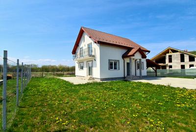 REFUGIUL TĂU DE LINIȘTE LÂNGĂ LEMPES – CASĂ MODERNĂ CU PRIVELIȘTE SPRE POSTĂVARU - 2