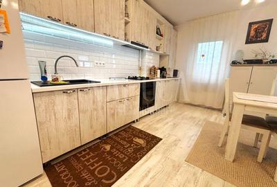 Apartament 2 camere de vanzare in Floresti - 2