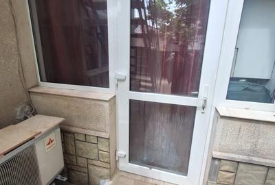 Zona Trocadero , imobil 90 mp., IDEAL BIROURI, curte - 17