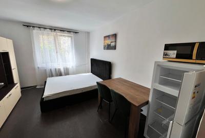 Garsoniera la prima inchiriere etaj 1 str. Cojocnei - 1