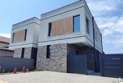 Duplex cu 3 camere în Moșnița Nouă