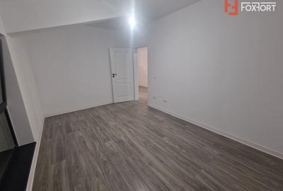 Duplex de vanzare cu 3 camere si teren de 309 mp - Recas - 7