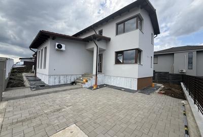 Casă individuală modernă în Dezmir, zonă exclusiv de case noi - 5