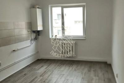Apartament 2 camere 52mp+balcon-etaj 2-renovat-Zona Andrei Muresanu - 1