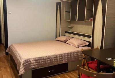 Garsoniera METROU - 1