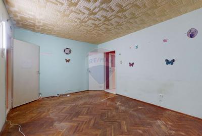 Apartament 3 camere de vânzare, necesită renovare, Săcele - 3