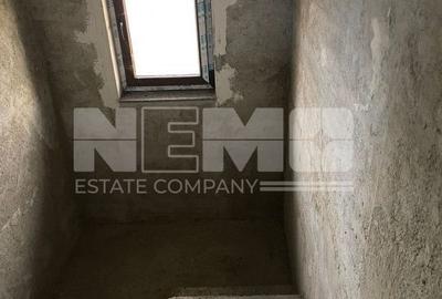 Casa de vanzare- Strada Alexandru Vlahuta - 12