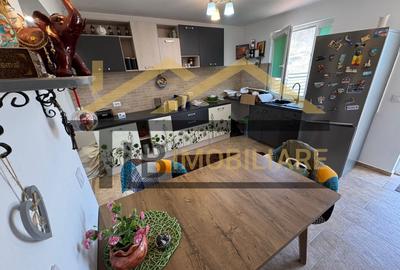 Casa cu 3 camere, 100mp, Zona Sangeorgiu de Mures - 8
