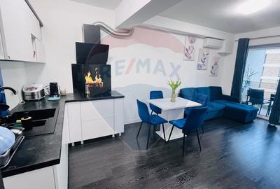 Apartament cu 3 camere de vanzare in zona Nufarul - 1