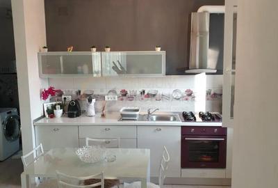 Apartament cu 2 camere semidecomandat, mobilat în Giroc