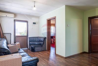Casă / Vilă cu 3 camere de vânzare - 15