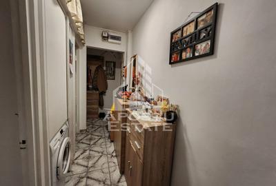 Apartament cu 4 camere, centrala proprie, etaj intermediar, zona Dacia - 8