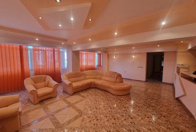 Apartament-spectacol/ 101 mp utili/ living de 54 mp! Unic în Bacău! - 2