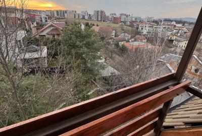 Apartament cu 2 camere, zona Grand Hotel Italia - 1