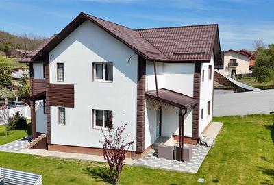 Casa 5 camere Valea Lupului,Su. 160 mp,700 mp Teren,0% Comision - 3