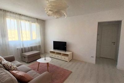 Apartament cu 2 camere semidecomandat, mobilat în Calea Călărașilor
