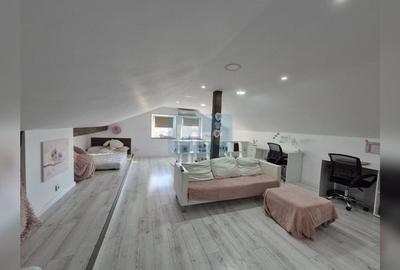 Casa cocheta la cheie, central Dezmir - 11