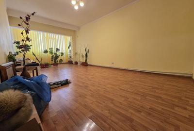 Apartament 3 camere PIATA NOUA - 7