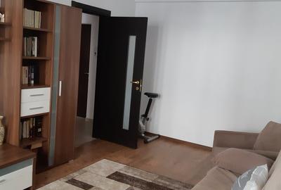 Apartament cu 2 camere decomandat, mobilat în Rahova