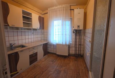 Apartament cu 2 camere decomandat în Circumvalațiunii