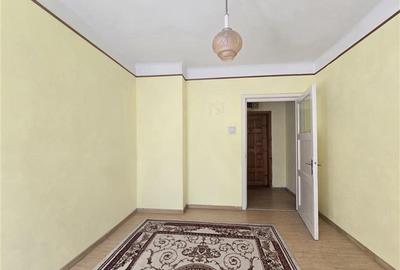 Apartament de vanzare ultracentral Bacau, etaj 1, pozitie premium - 1