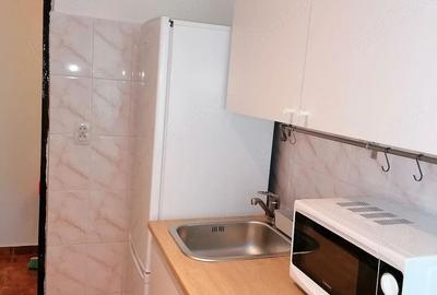 De vanzare Garsoniera Virtutii Orsova - 2