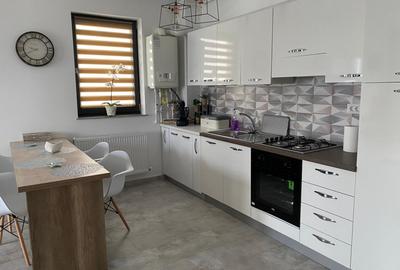 Apartament cu 2 camere Mamaia Nord/ Aproape de Mare - 3