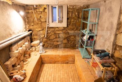 Apartament cu personalitate, tavan înalt și terasă – zona Scala Center - 15