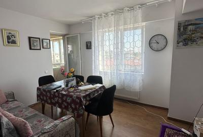 Apartament 2 camere / Strada Nazuintei - 10