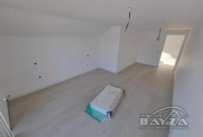 Comuna Rus, casa P+E, teren 1200 mp - 12