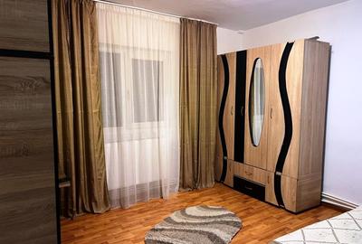 Închiriere garsonieră zona Contactoare - 1