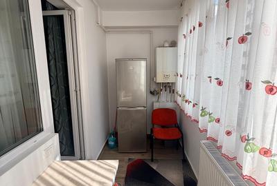 Inchirierz Garsoniera  Militari Residence strada Tineretului - 8