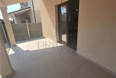 Duplex superb - zona foarte buna - toate utilitatile - gata de mutat - 21