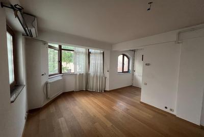 Decebal-Piata Alba Iulia, 2 camere, bloc 2013 - 1