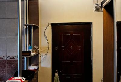 Apartament cu 3 camere , str. Bozieni - 5