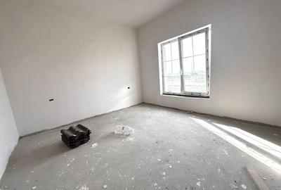 Duplex 4 camere despartit prin garaj - Mosnita Noua in zona excelenta - 11
