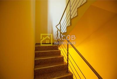 Vila Duplex cu 10 camere, cartier Serbanesti, Bacau - 36