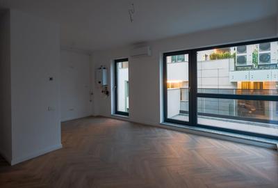 Apartament cu 2 camere decomandat în Calea Călărașilor