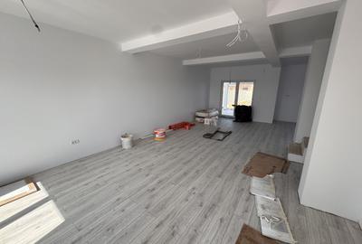 DUPLEX DESPARTIT, SUPRAFATA GENEROASA , TOATE UTILITATILE - 6